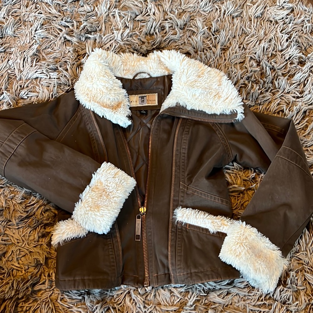 Womens size Medium Big Chill jacket. Super cute, feminine jacket.